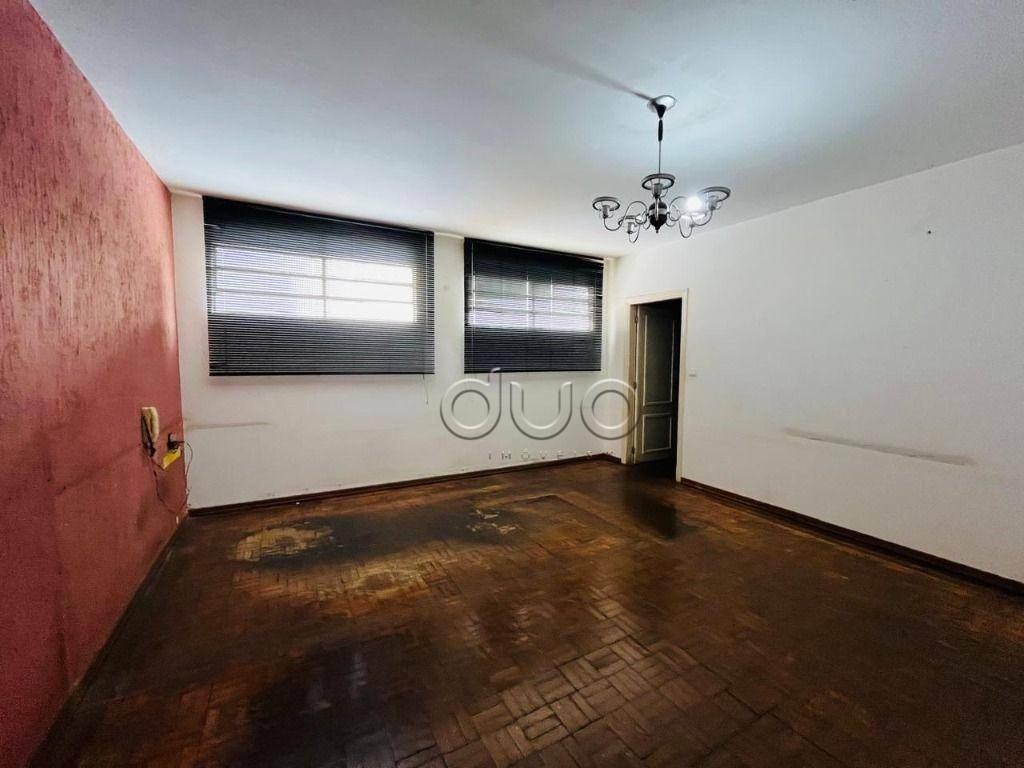 Casa à venda com 8 quartos, 320m² - Foto 5