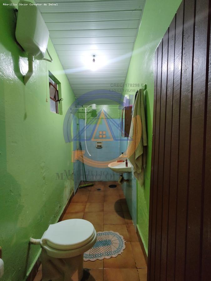 Casa à venda com 2 quartos, 264m² - Foto 11