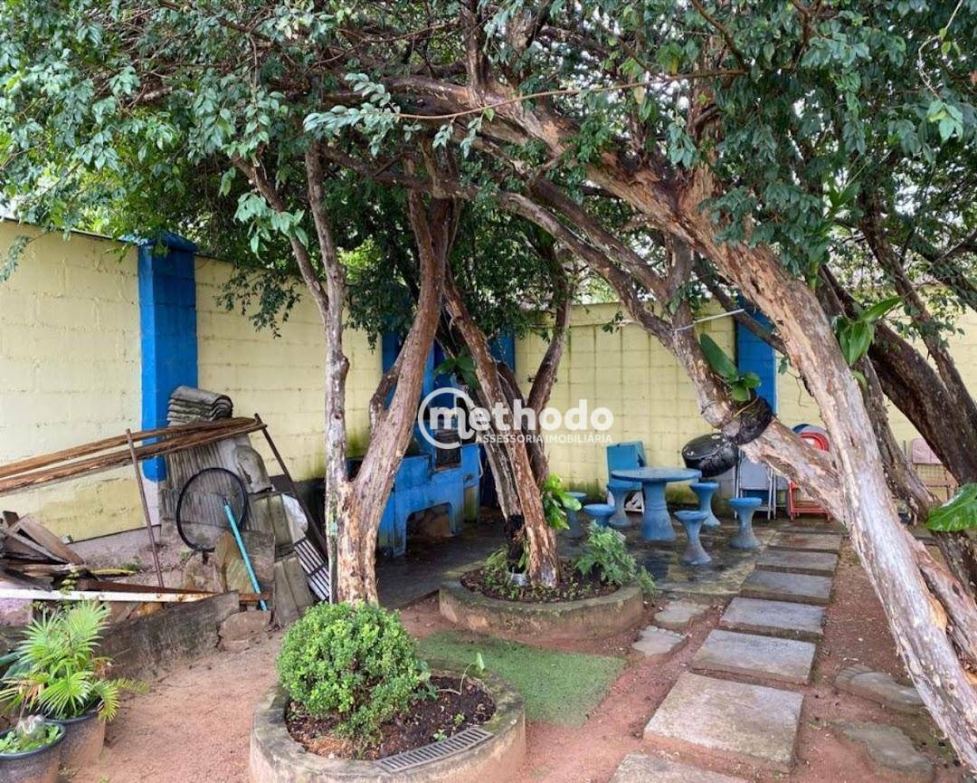 Chácara à venda com 3 quartos, 1280m² - Foto 25