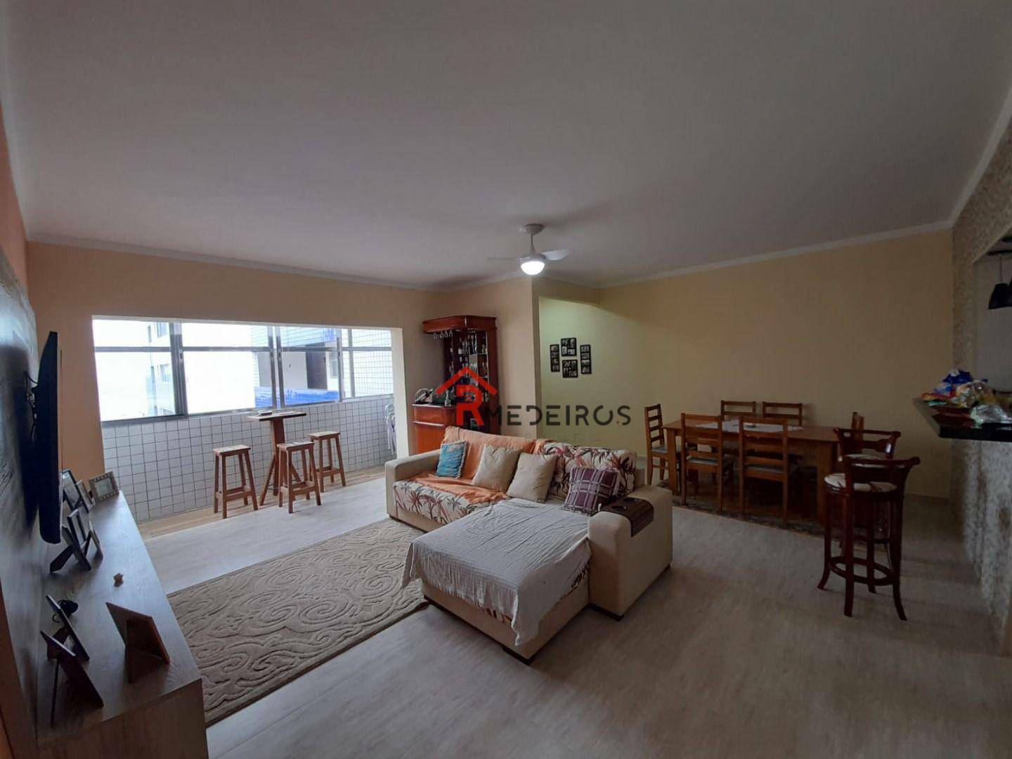 Apartamento à venda com 3 quartos, 100m² - Foto 1