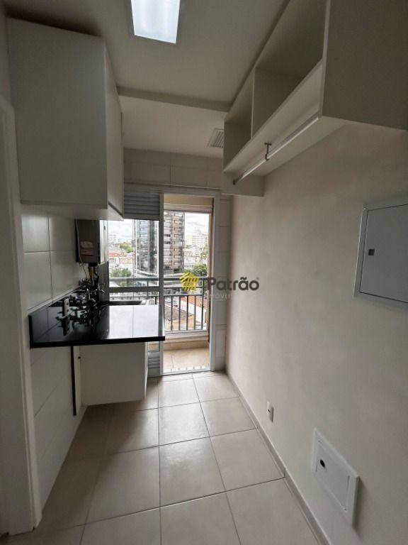 Apartamento à venda com 3 quartos, 116m² - Foto 7