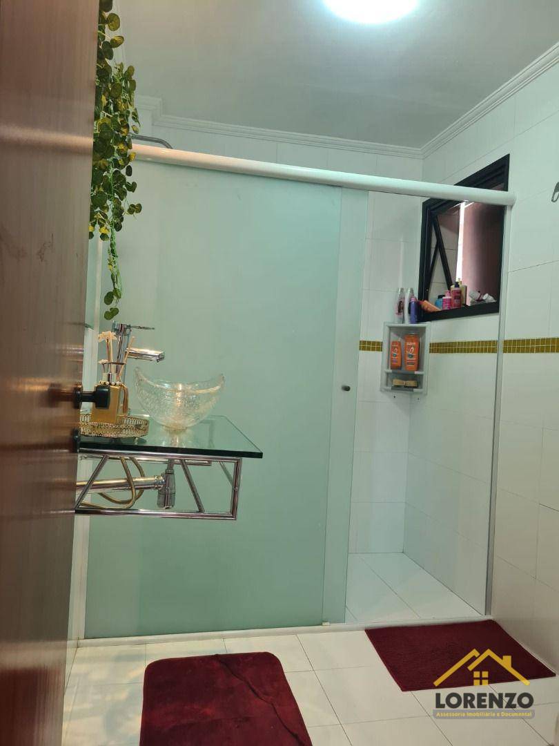 Apartamento à venda com 3 quartos, 135m² - Foto 22