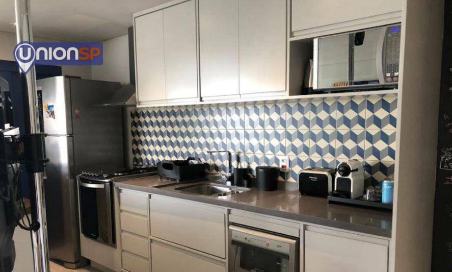 Apartamento à venda com 2 quartos, 75m² - Foto 8