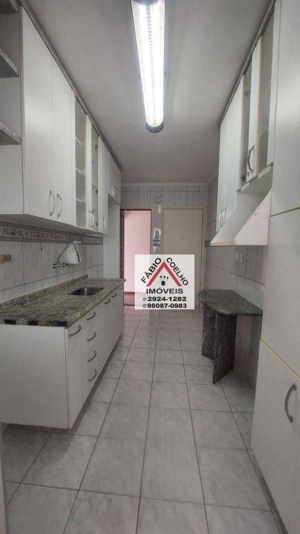 Apartamento à venda com 2 quartos, 65m² - Foto 19