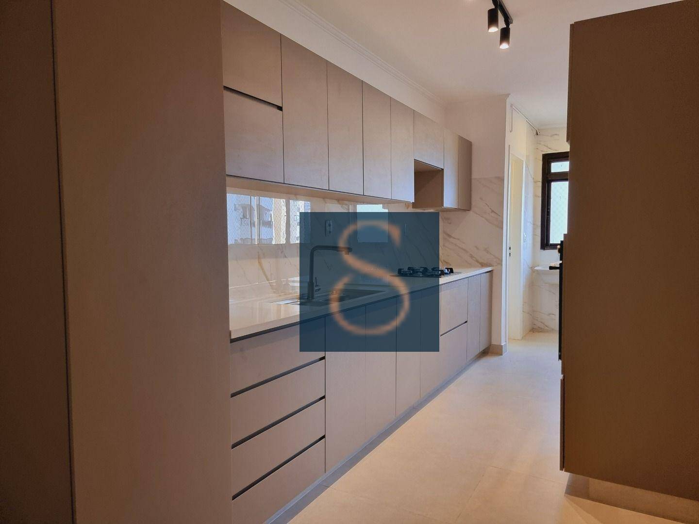 Apartamento à venda com 3 quartos, 92m² - Foto 18