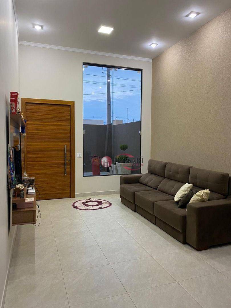 Casa à venda com 2 quartos, 154m² - Foto 1