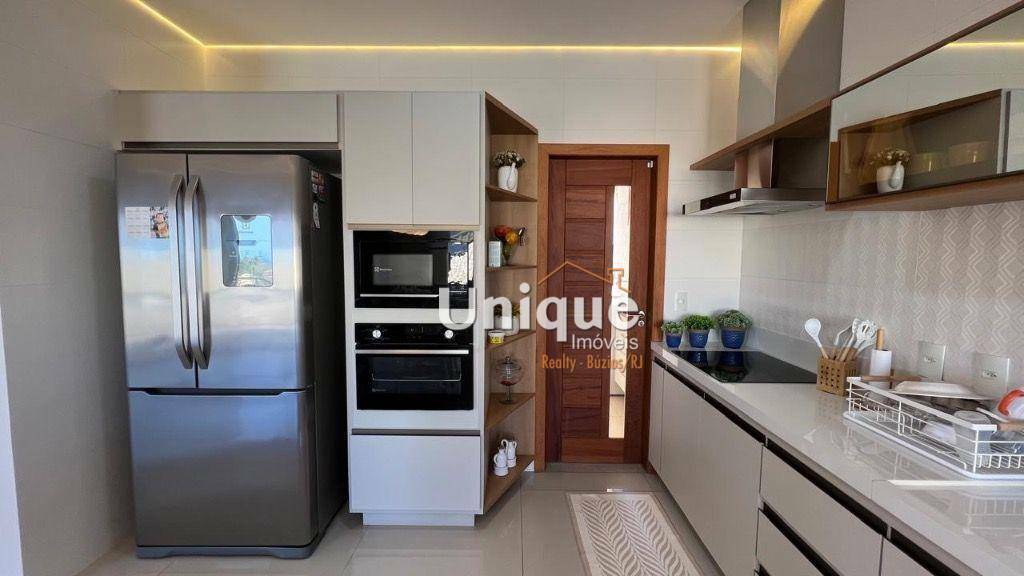 Casa à venda com 3 quartos, 207m² - Foto 17