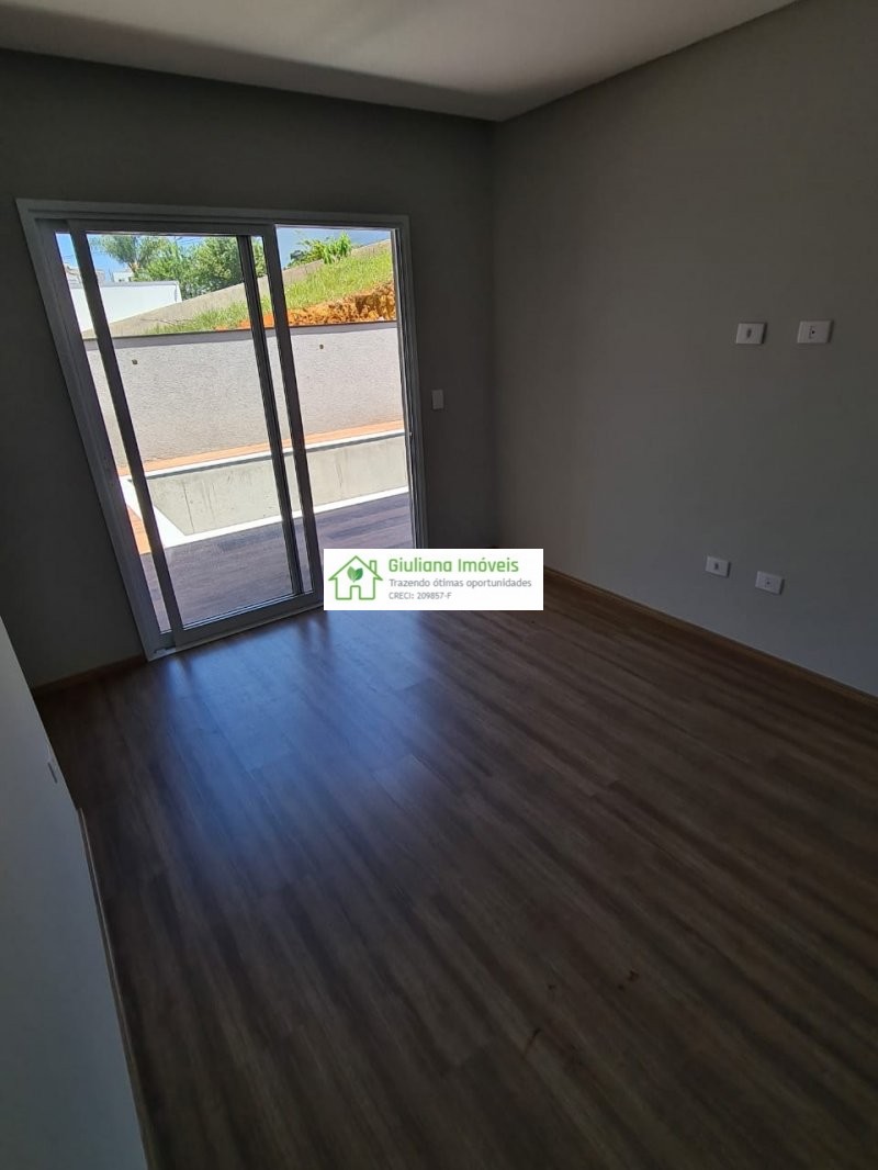 Casa à venda com 3 quartos, 330m² - Foto 14