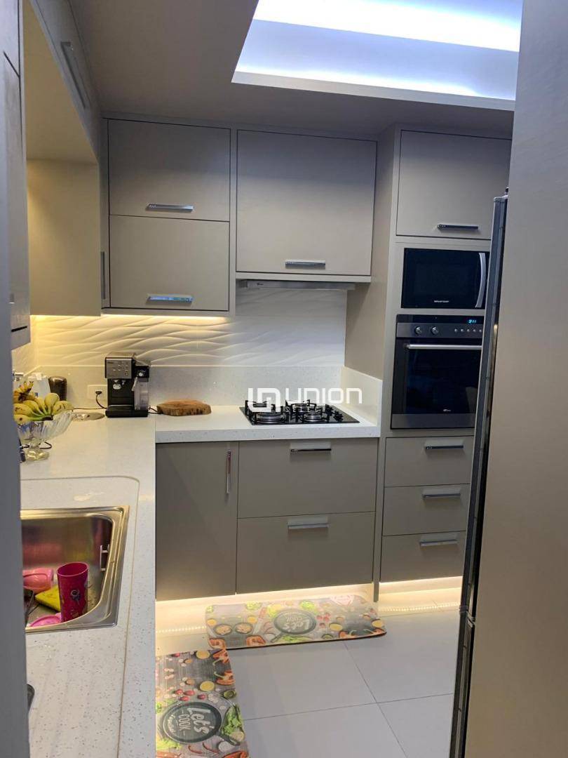 Sobrado à venda com 3 quartos, 130m² - Foto 6