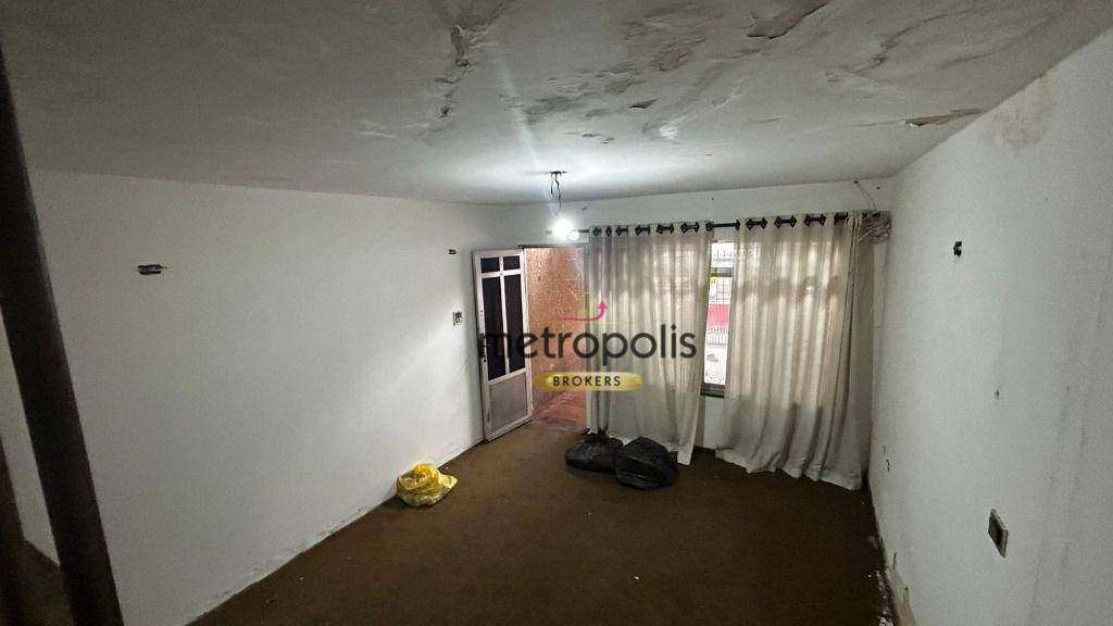 Sobrado à venda com 2 quartos, 128m² - Foto 2