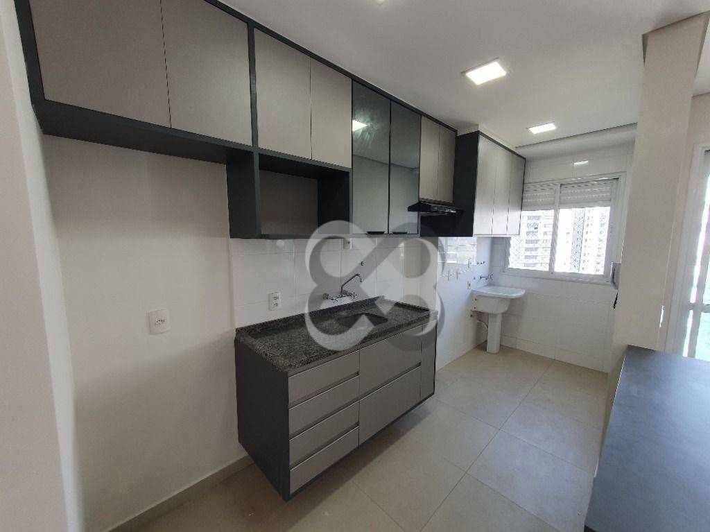 Apartamento para alugar com 2 quartos, 70m² - Foto 6