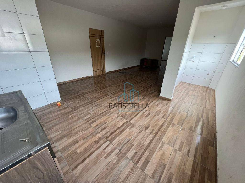 Apartamento à venda com 2 quartos, 80m² - Foto 1