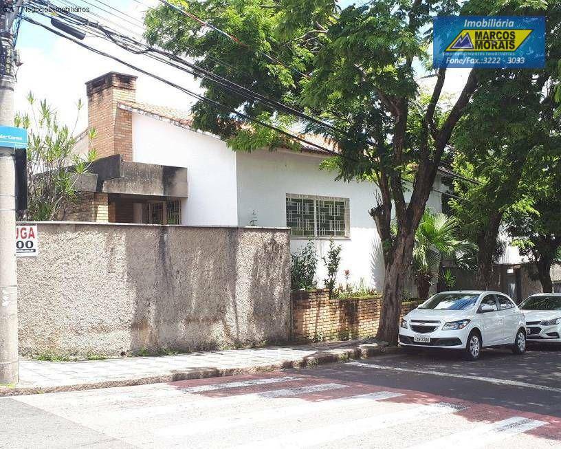 Casa à venda e aluguel com 4 quartos, 280m² - Foto 1