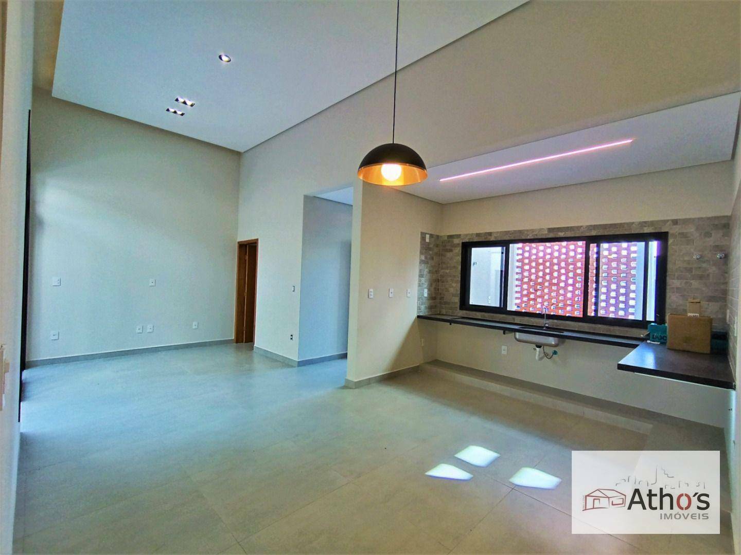 Casa à venda com 3 quartos, 86m² - Foto 11