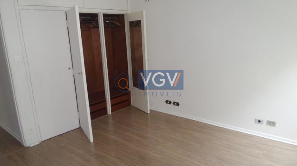 Apartamento para alugar com 3 quartos, 110m² - Foto 12