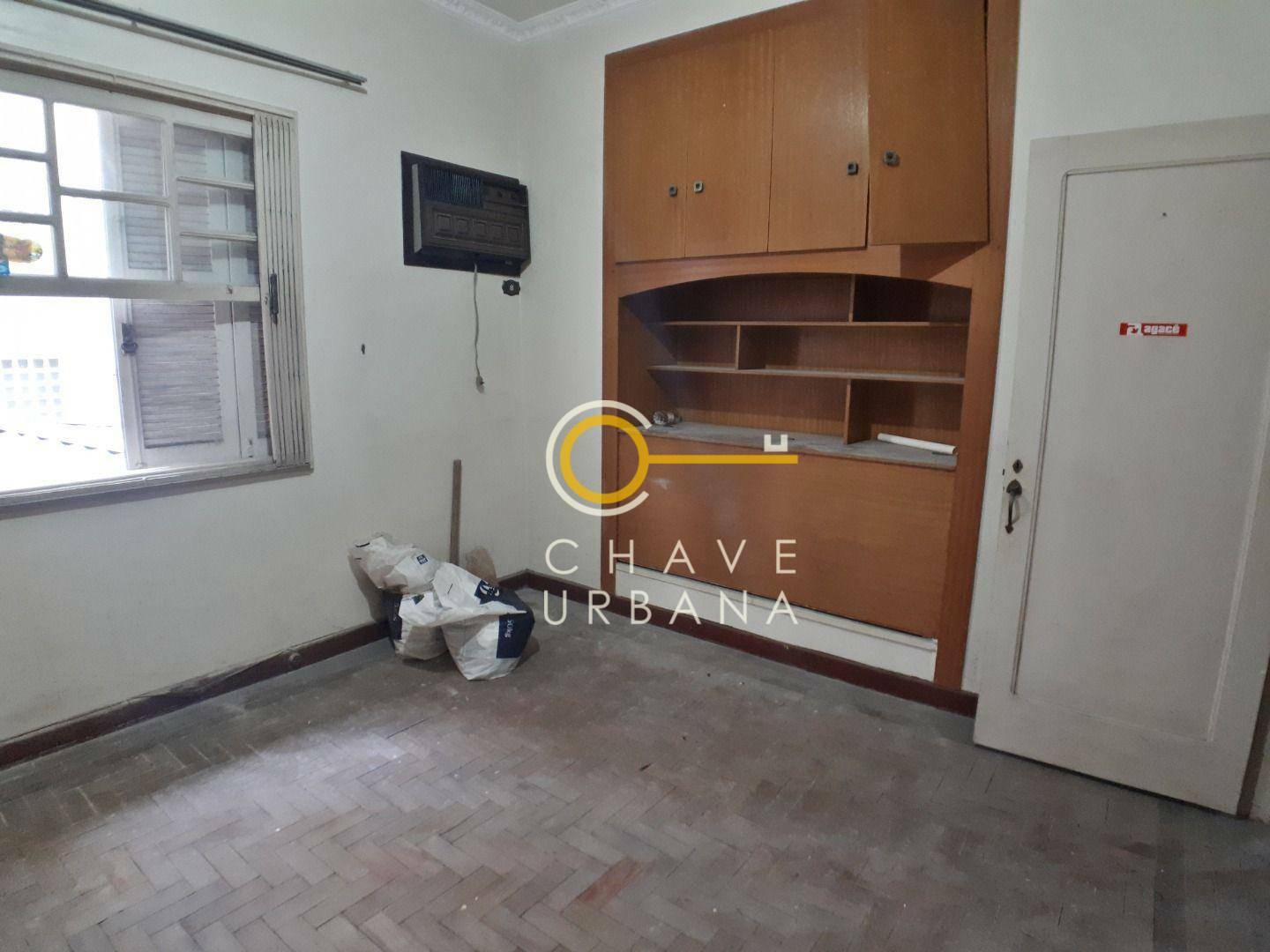 Casa para alugar com 3 quartos, 335m² - Foto 15