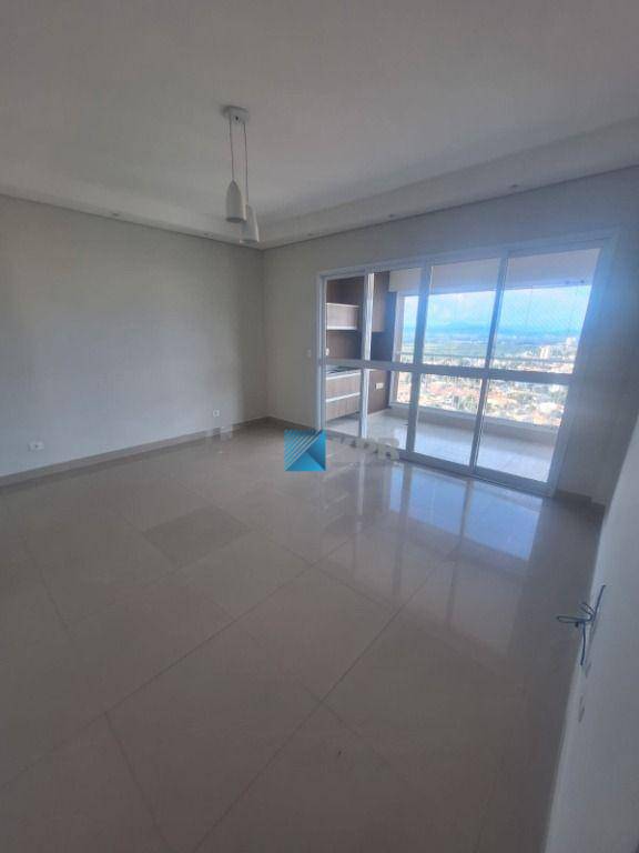 Apartamento para alugar com 2 quartos, 75m² - Foto 3