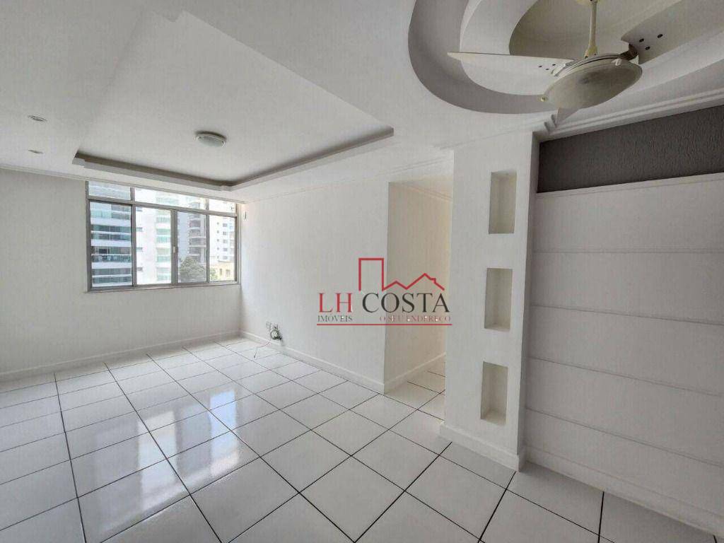 Apartamento à venda com 2 quartos, 70m² - Foto 1