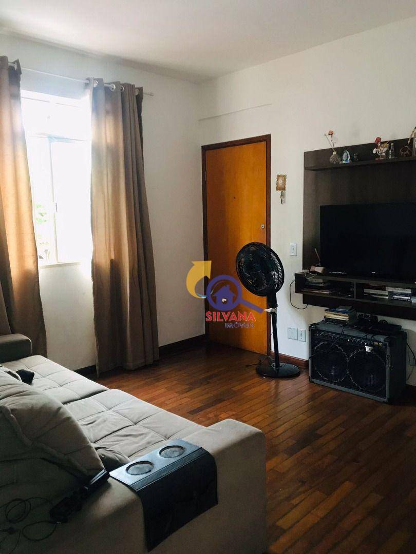 Apartamento à venda com 3 quartos, 80m² - Foto 1