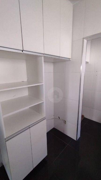 Apartamento à venda com 2 quartos, 44m² - Foto 9