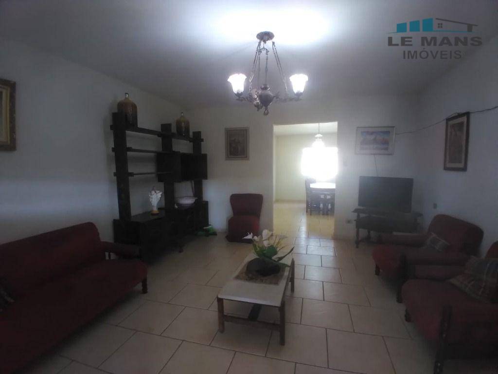 Chácara à venda com 3 quartos, 300m² - Foto 14