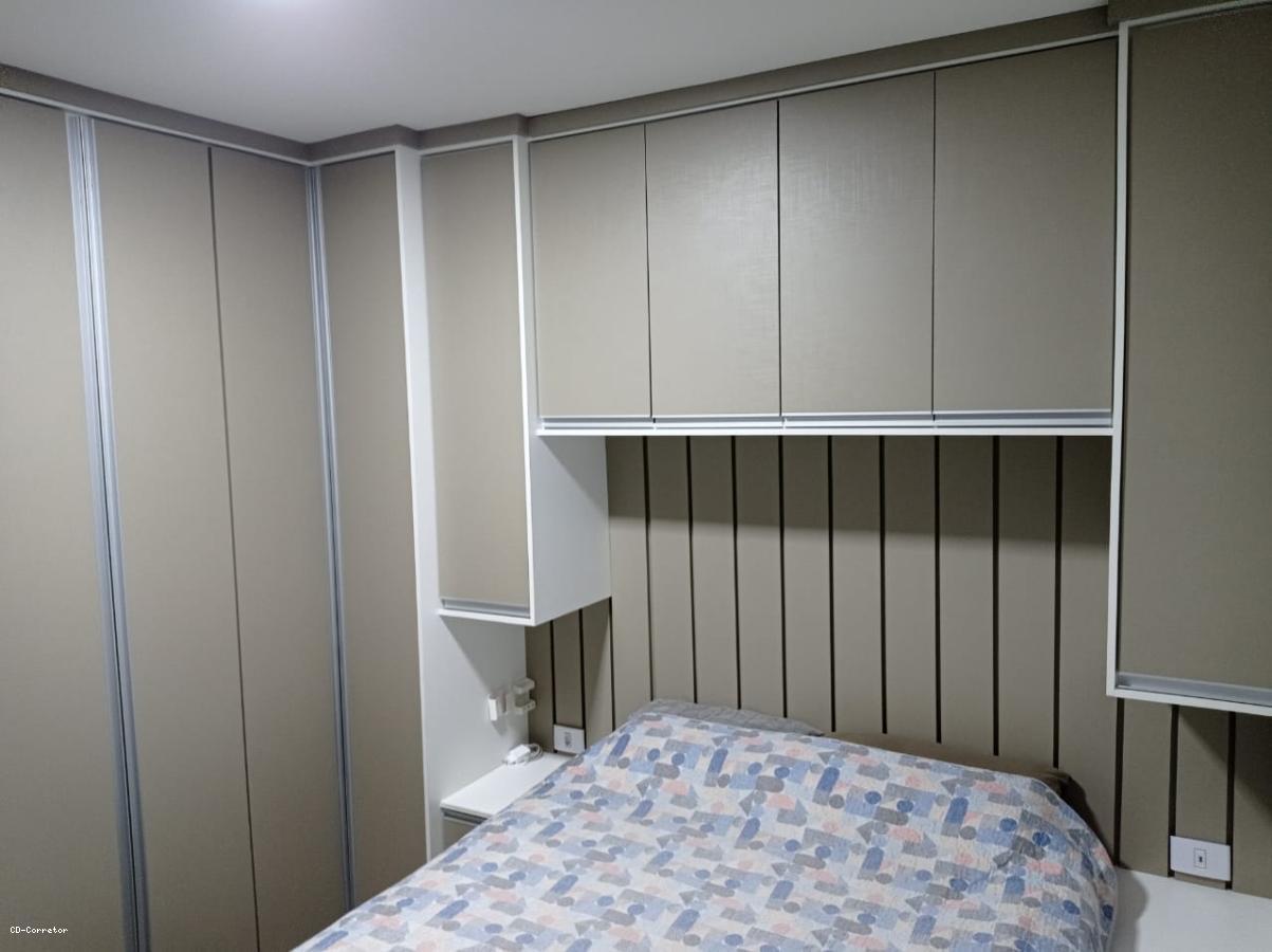 Apartamento à venda com 2 quartos, 65m² - Foto 11