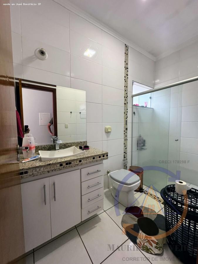 Casa à venda com 3 quartos, 312m² - Foto 25