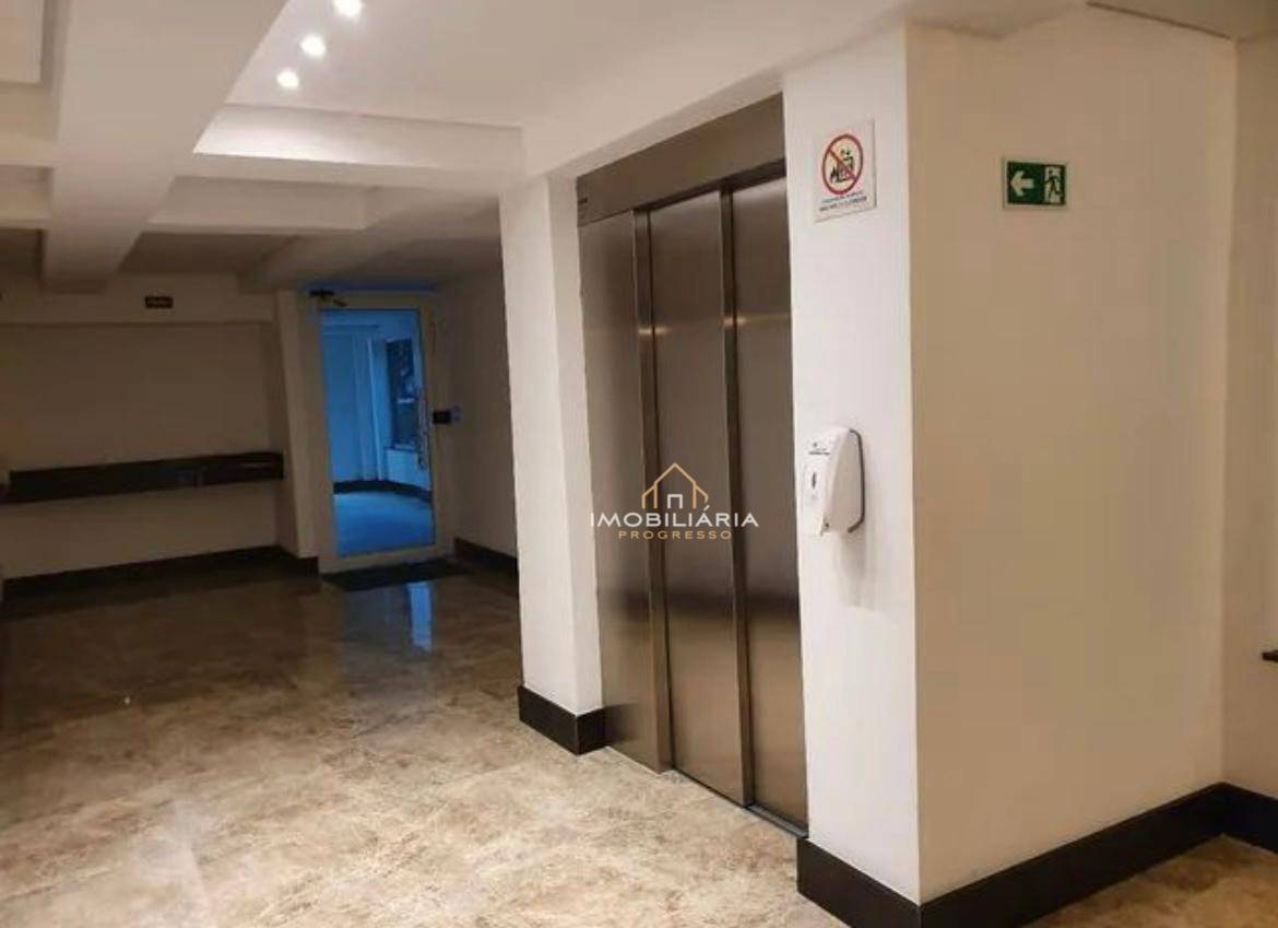 Apartamento à venda com 3 quartos, 137m² - Foto 15