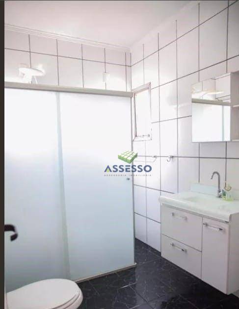 Apartamento à venda com 3 quartos, 170m² - Foto 8