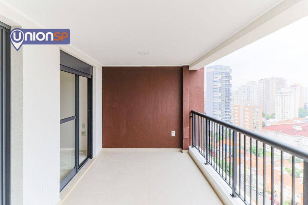 Apartamento à venda com 1 quarto, 42m² - Foto 2