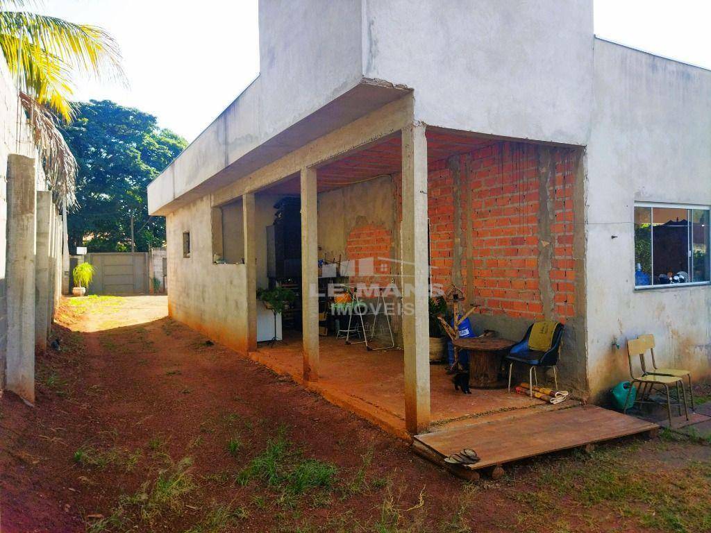 Chácara à venda com 2 quartos, 160m² - Foto 26