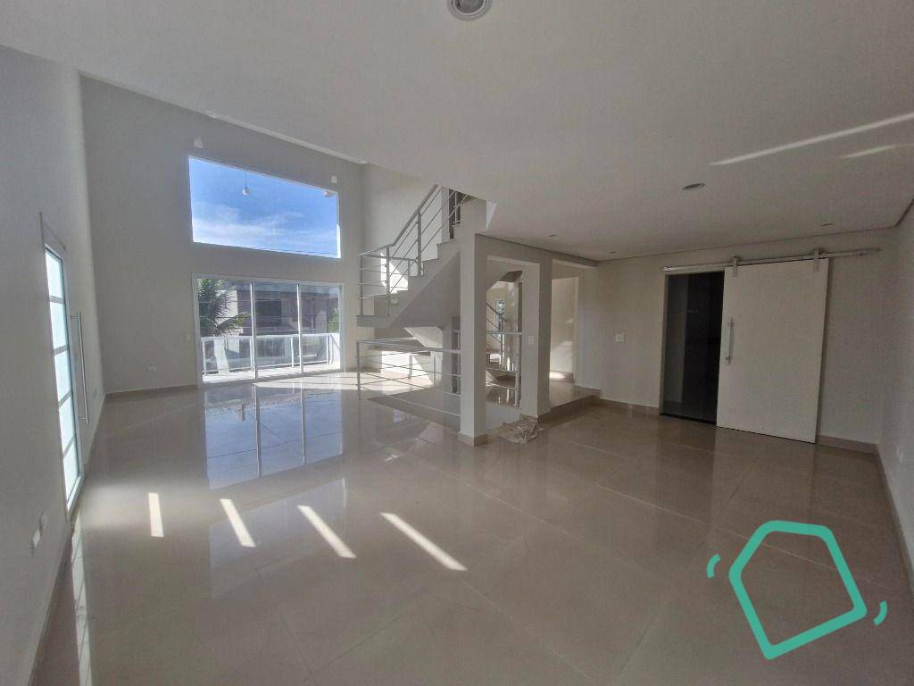 Casa de Condomínio à venda com 3 quartos, 279m² - Foto 4