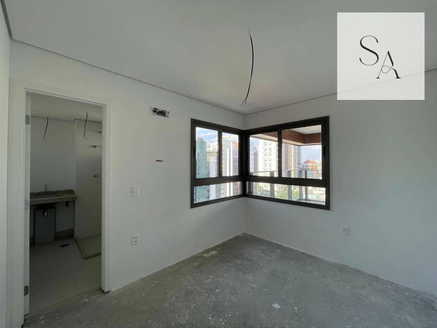 Apartamento à venda com 4 quartos, 232m² - Foto 17