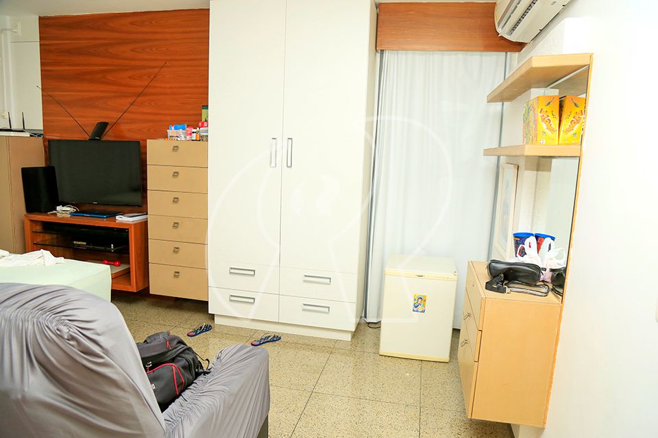 Apartamento à venda com 3 quartos, 253m² - Foto 12