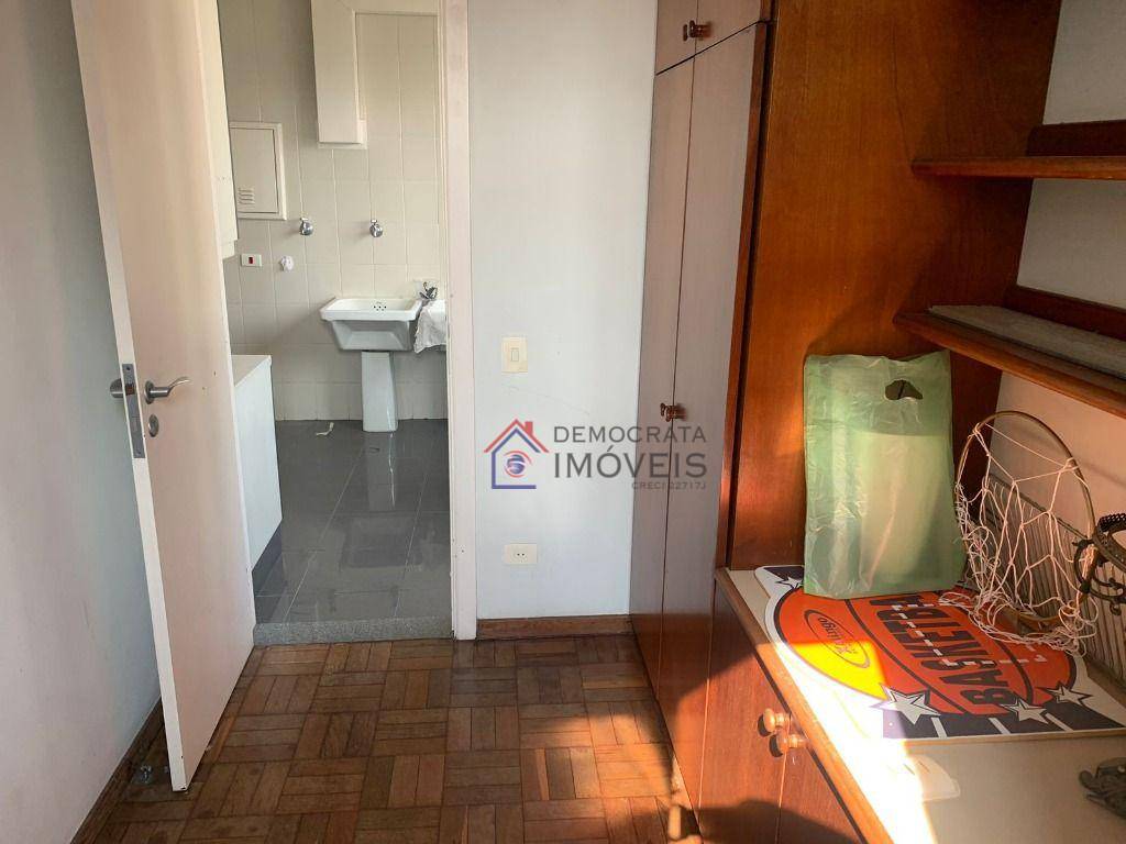 Apartamento à venda e aluguel com 4 quartos, 240m² - Foto 15