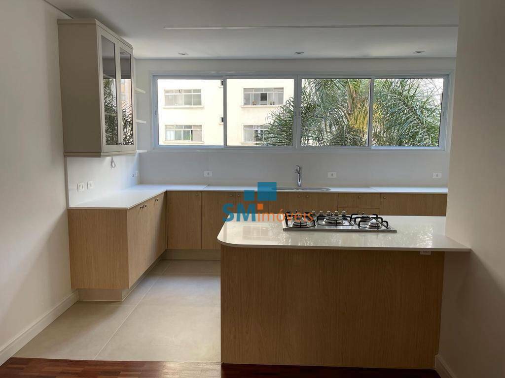 Apartamento à venda com 4 quartos, 137m² - Foto 4