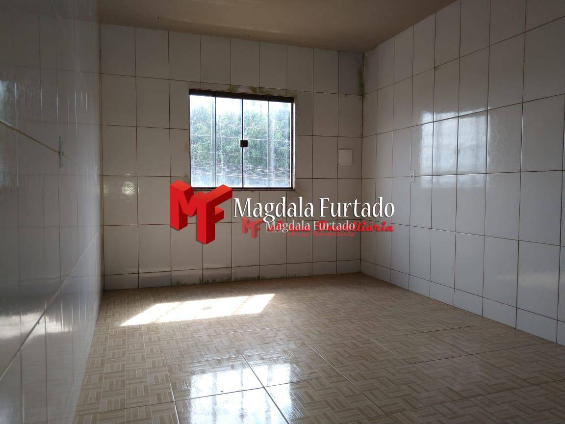 Casa à venda com 6 quartos, 136m² - Foto 21