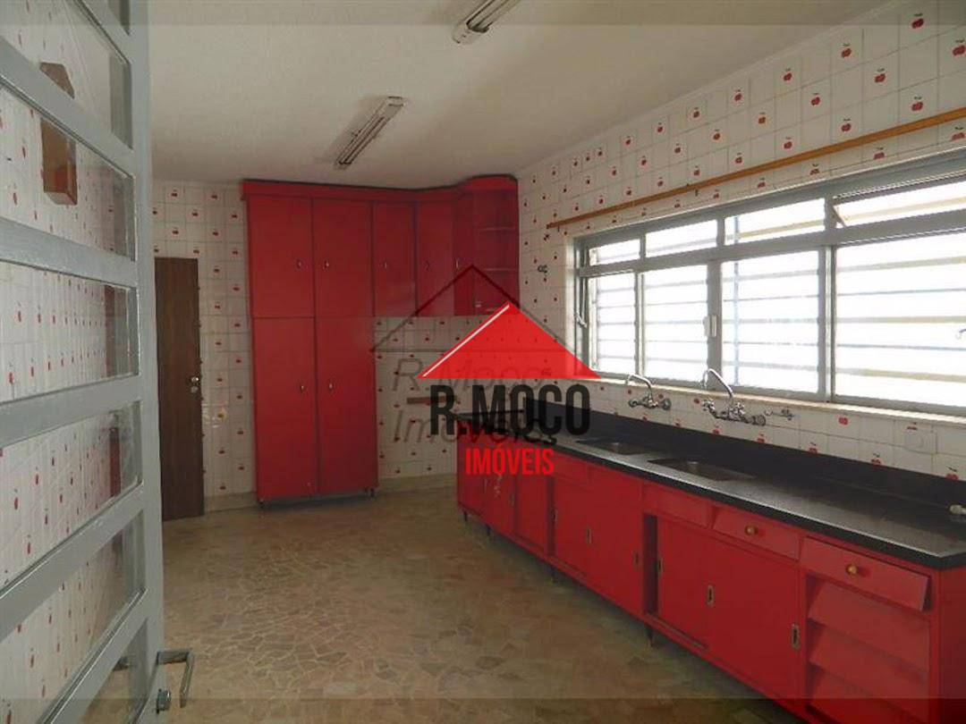 Casa à venda com 9 quartos, 480m² - Foto 19