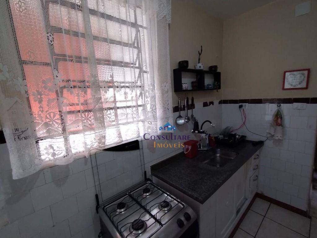 Apartamento à venda com 2 quartos, 74m² - Foto 23