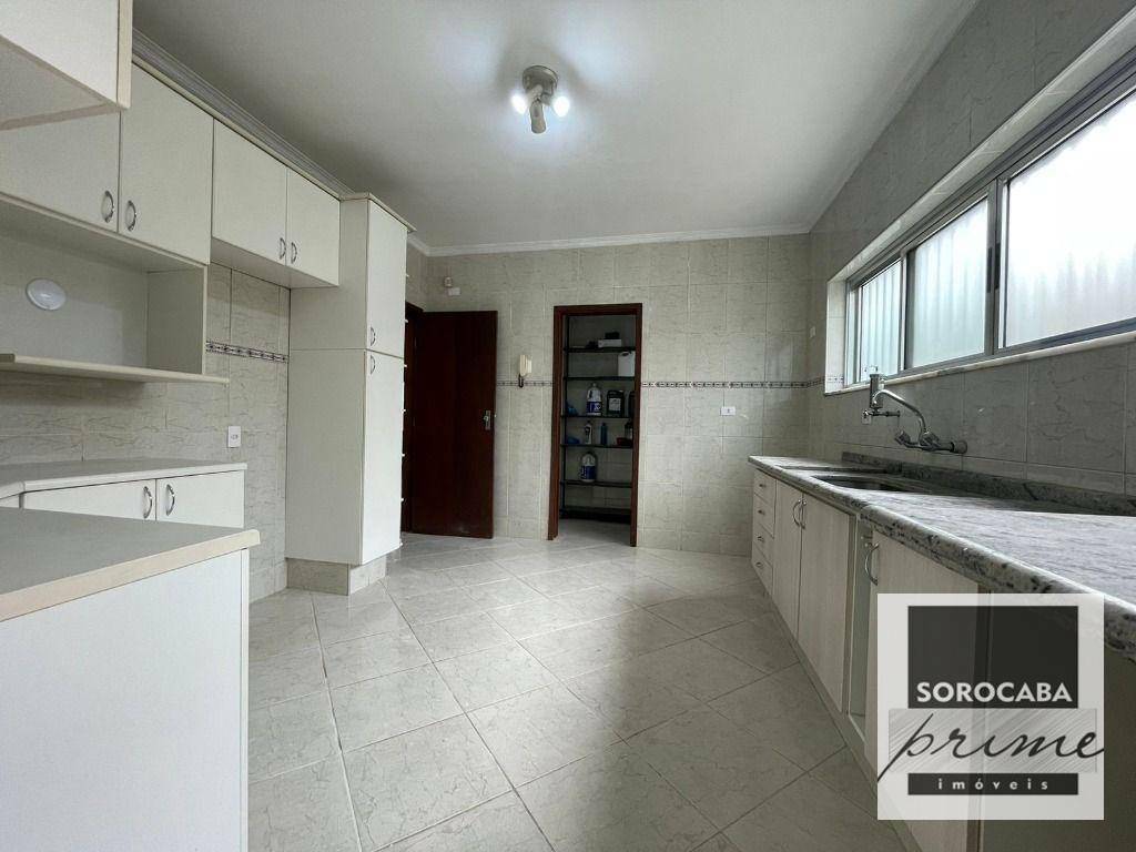 Casa à venda e aluguel com 3 quartos, 375m² - Foto 12