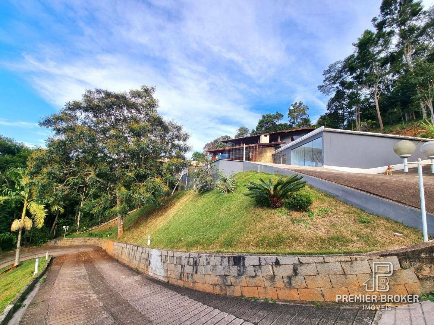 Casa à venda com 4 quartos, 600m² - Foto 66