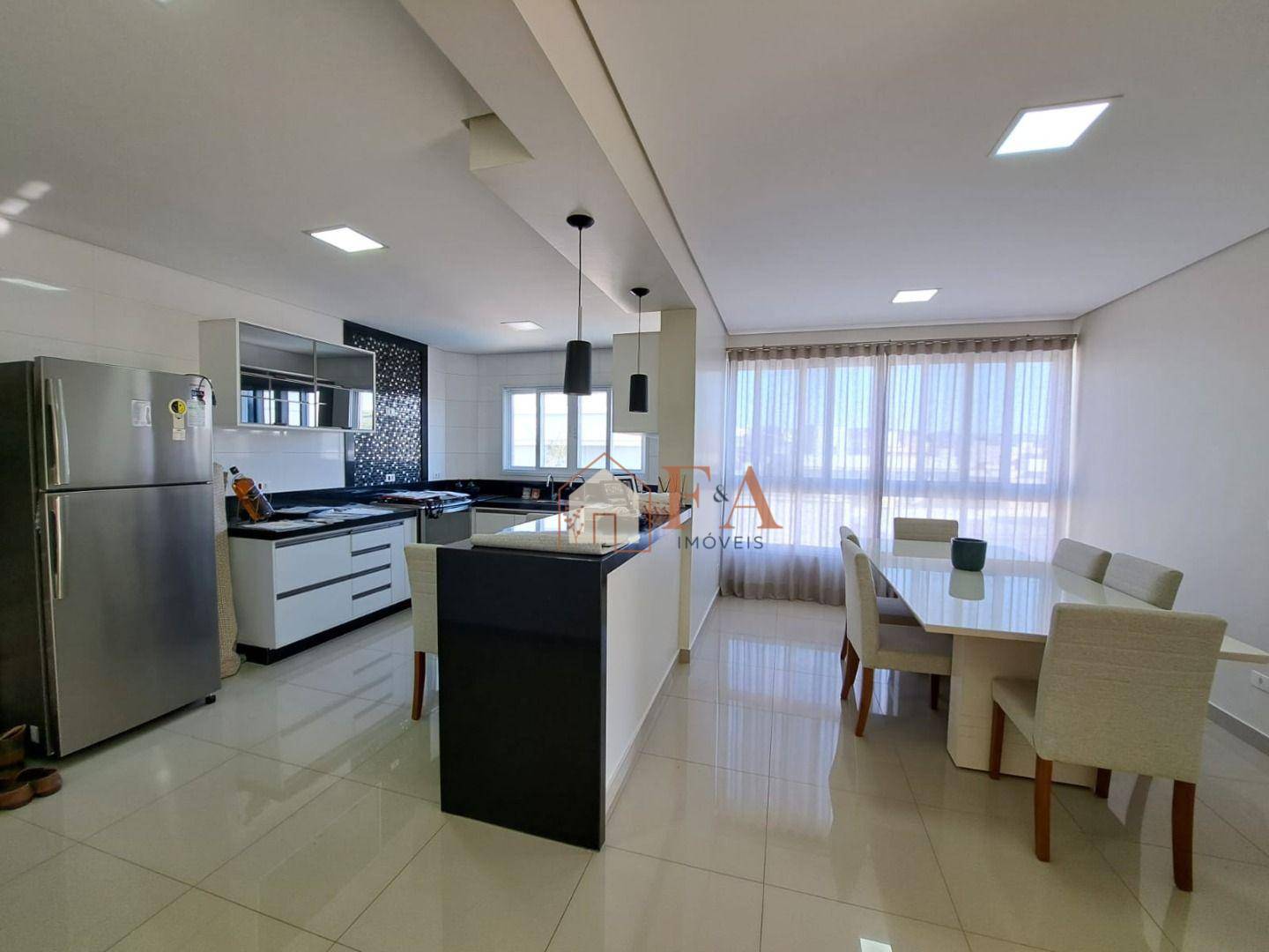 Casa de Condomínio à venda com 3 quartos, 246m² - Foto 5