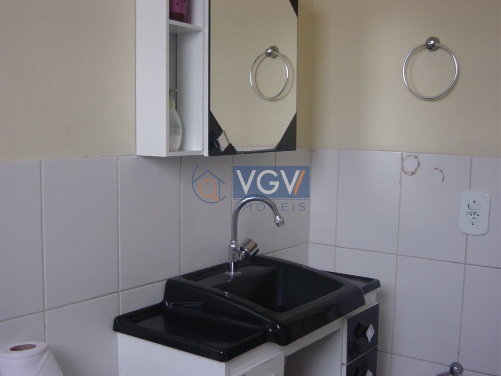 Apartamento à venda com 2 quartos, 80m² - Foto 5