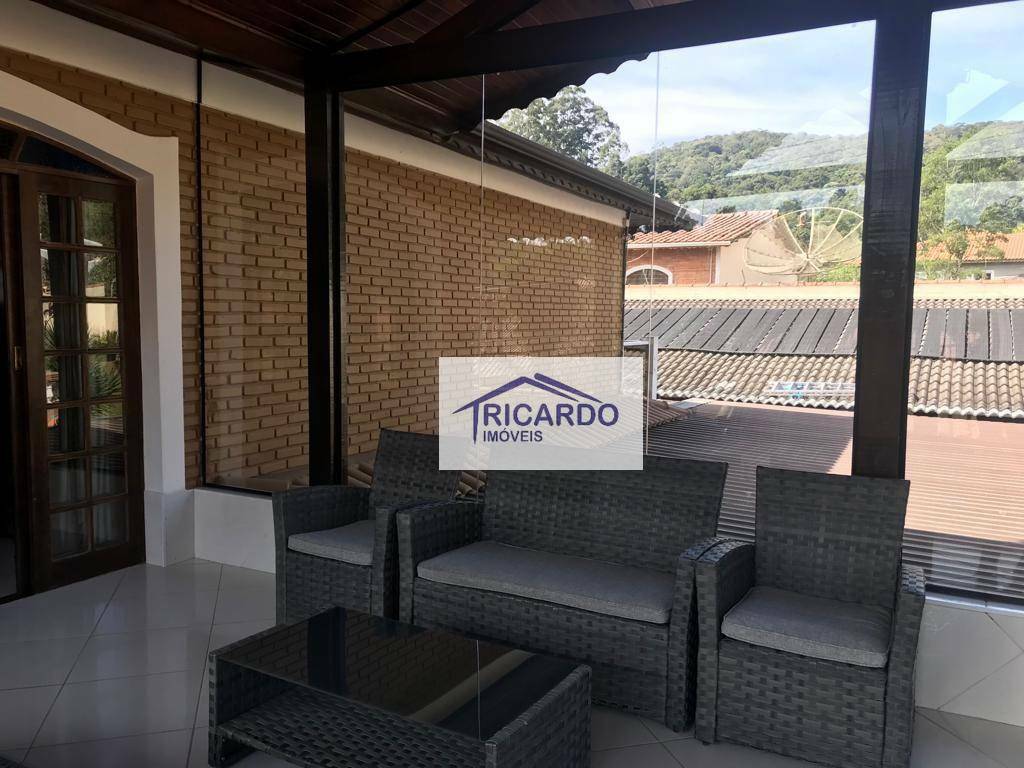 Sobrado à venda com 3 quartos, 220m² - Foto 6