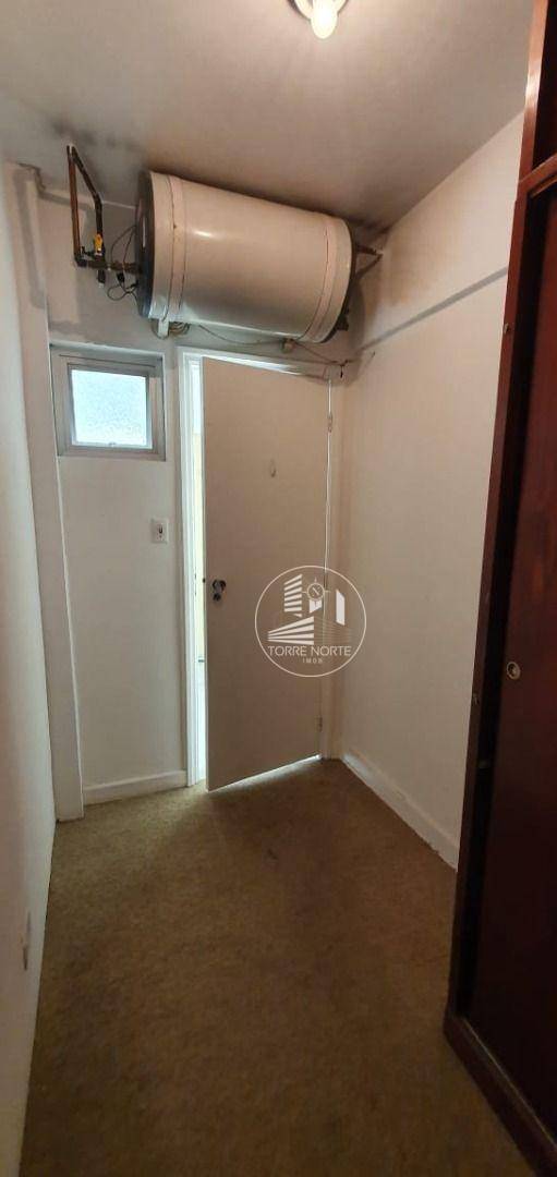 Apartamento à venda com 3 quartos, 256m² - Foto 62