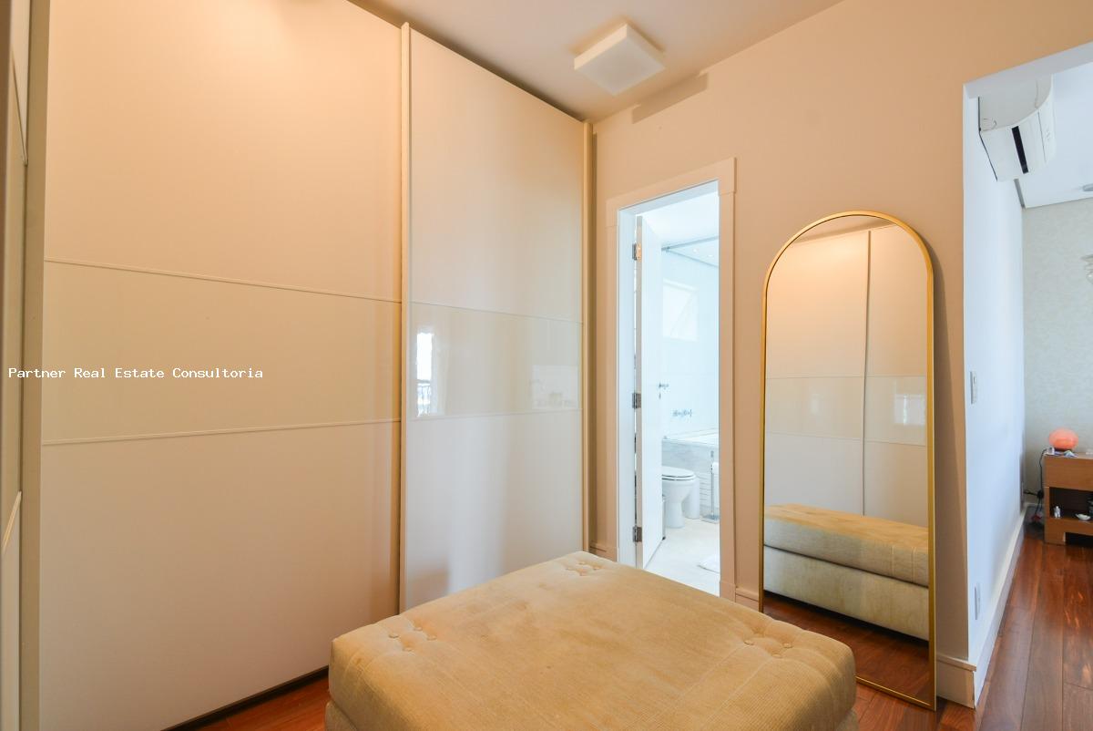 Apartamento à venda com 4 quartos, 245m² - Foto 33