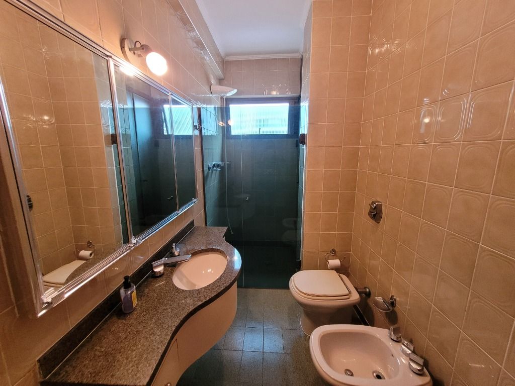 Apartamento à venda com 3 quartos, 140m² - Foto 13