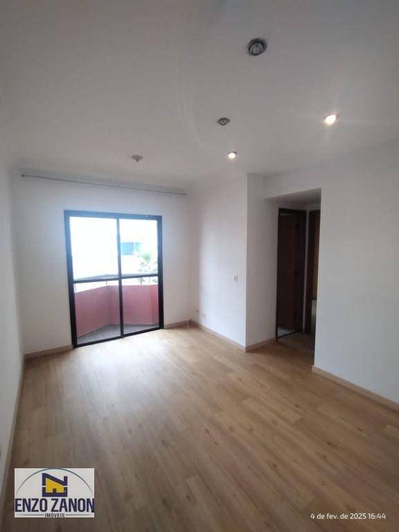 Apartamento à venda com 2 quartos, 102m² - Foto 2