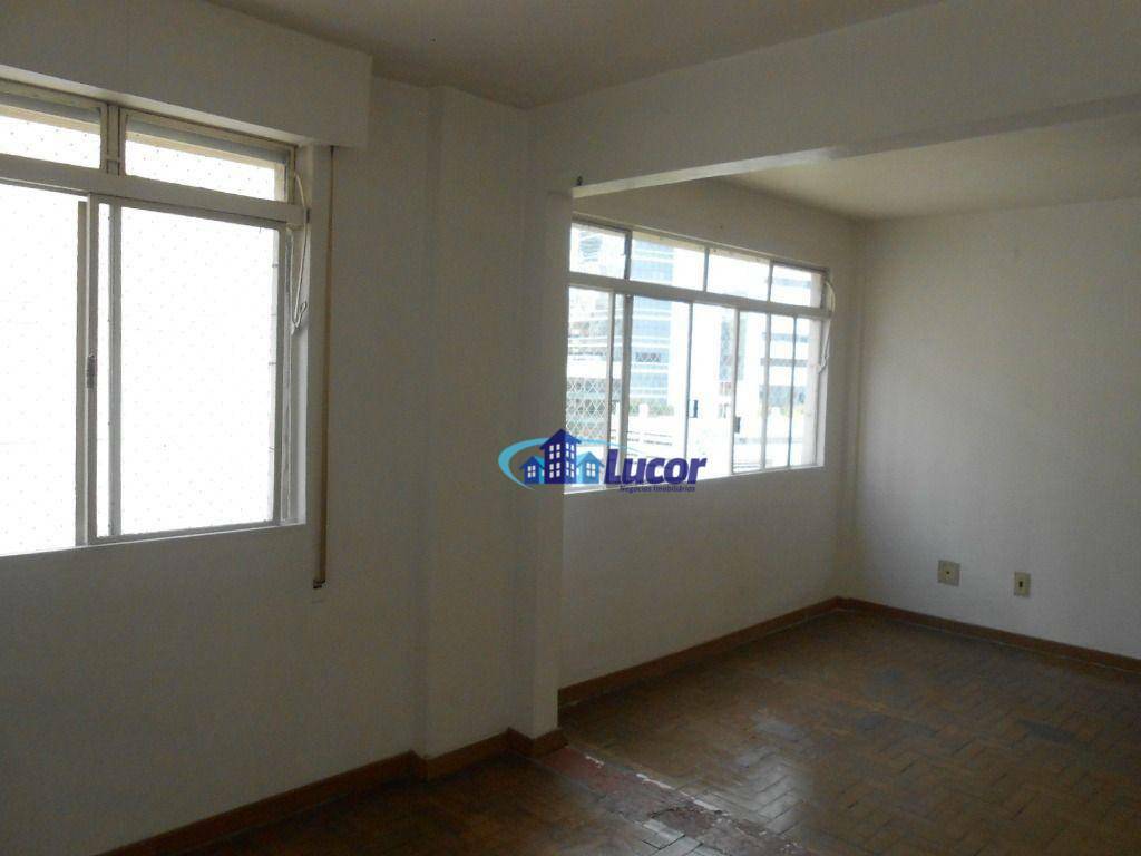 Apartamento para alugar com 2 quartos, 80m² - Foto 22