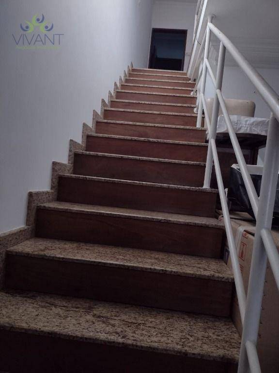 Sobrado, 4 quartos, 246 m² - Foto 5